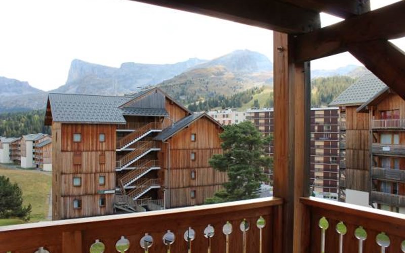 LES CHALETS DE SUPERD HELIANTHEME Location LES CHALETS DE SUPERD HELIANTHEME à SUPERDEVOLUY