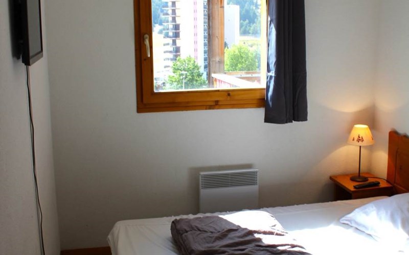 LES CHALETS DE SUPERD HELIANTHEME Location LES CHALETS DE SUPERD HELIANTHEME à SUPERDEVOLUY