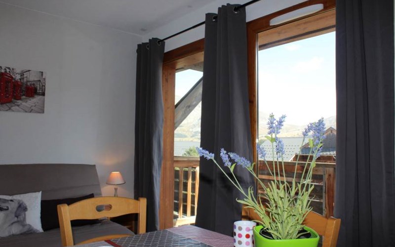 LES CHALETS DE SUPERD HELIANTHEME Location LES CHALETS DE SUPERD HELIANTHEME à SUPERDEVOLUY