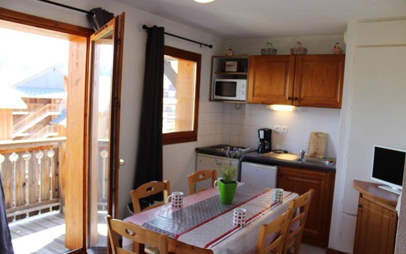 LES CHALETS DE SUPERD HELIANTHEME Location LES CHALETS DE SUPERD HELIANTHEME à SUPERDEVOLUY