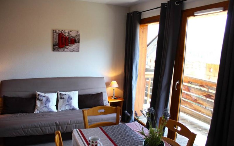 LES CHALETS DE SUPERD HELIANTHEME Location LES CHALETS DE SUPERD HELIANTHEME à SUPERDEVOLUY