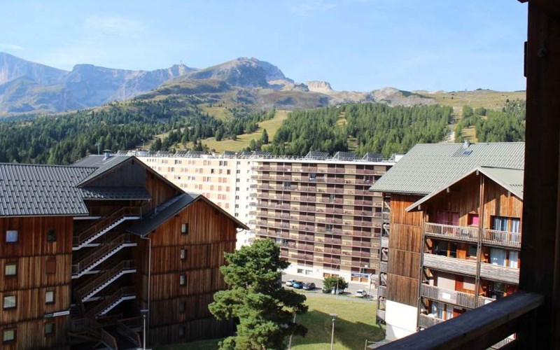 LES CHALETS DE SUPERD HELIANTHEME Location LES CHALETS DE SUPERD HELIANTHEME à SUPERDEVOLUY