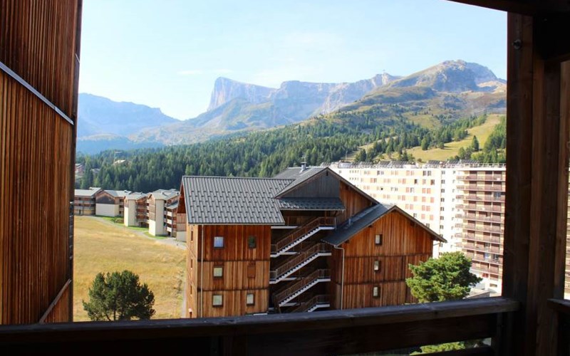 LES CHALETS DE SUPERD HELIANTHEME Location LES CHALETS DE SUPERD HELIANTHEME à SUPERDEVOLUY