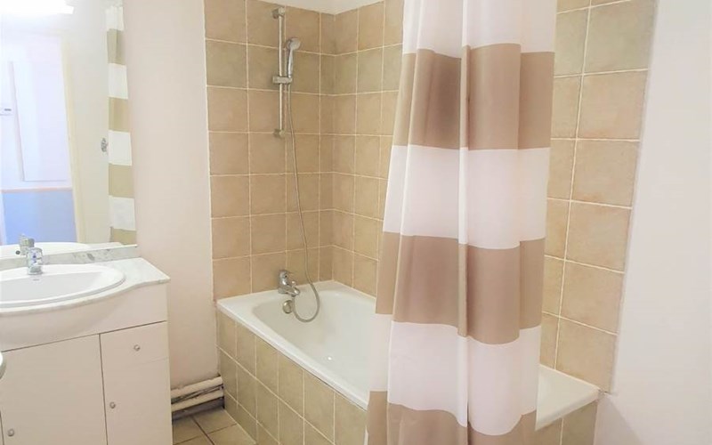 LES TOITS DU DEVOLUY Location LES TOITS DU DEVOLUY à SUPERDEVOLUY