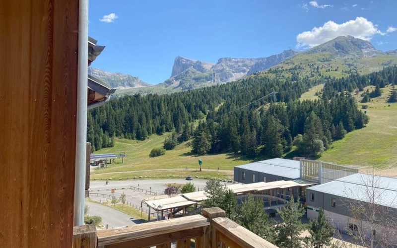 LES TOITS DU DEVOLUY Location LES TOITS DU DEVOLUY à SUPERDEVOLUY