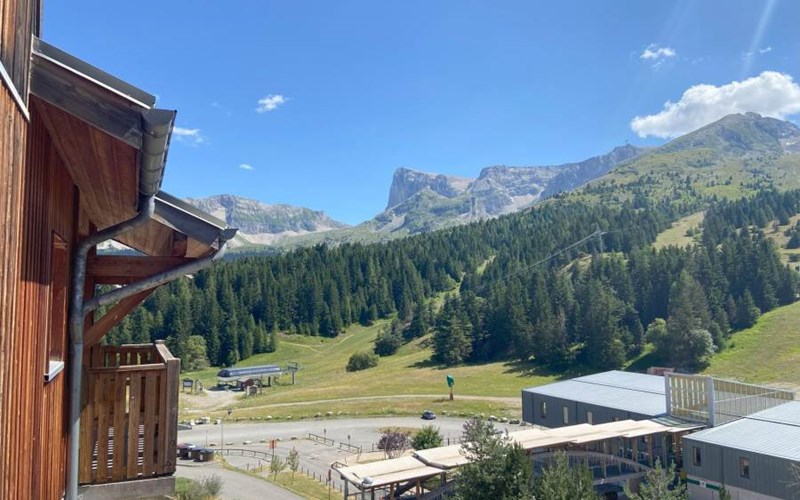 LES TOITS DU DEVOLUY Location LES TOITS DU DEVOLUY à SUPERDEVOLUY