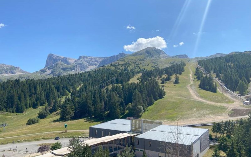 LES TOITS DU DEVOLUY Location LES TOITS DU DEVOLUY à SUPERDEVOLUY