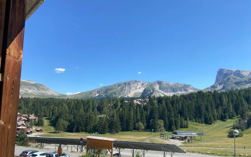 LES TOITS DU DEVOLUY Location LES TOITS DU DEVOLUY à SUPERDEVOLUY