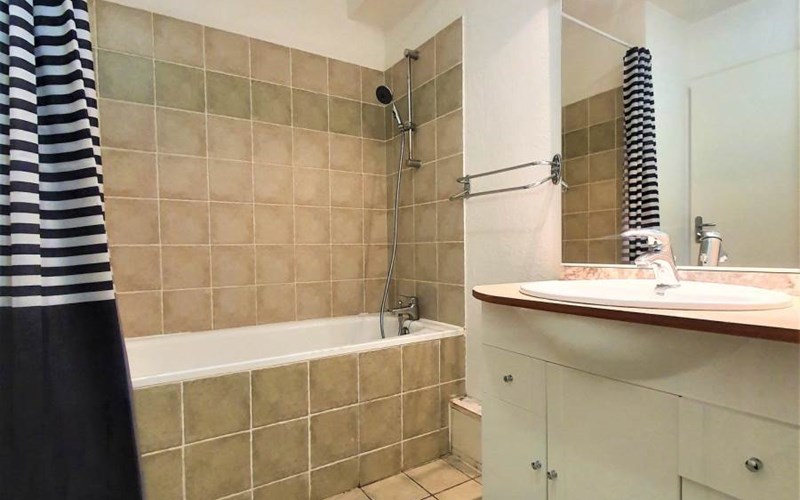 LES TOITS DU DEVOLUY Location LES TOITS DU DEVOLUY à SUPERDEVOLUY