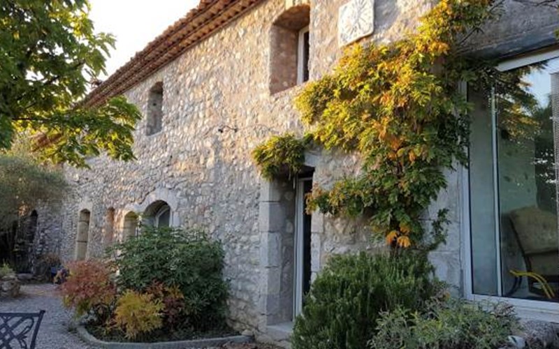Le Castelet-Arzeliers Location Le Castelet-Arzeliers à LARAGNE MONTEGLIN