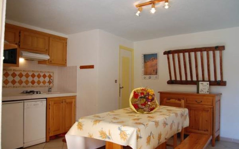 Clotinaille Location Clotinaille à CHATEAUROUX LES ALPES