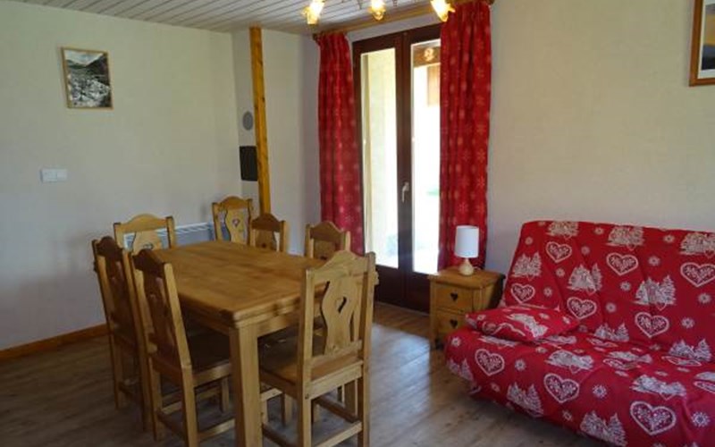 Les Prés-ronds Location Les Prés-ronds à CHAPELLE EN VALGAUDEMAR