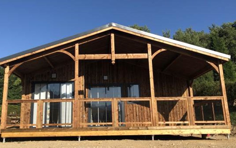 LES CHALETS DE SERRE-PONCON Location LES CHALETS DE SERRE-PONCON à BARATIER