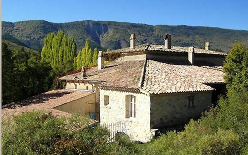 Location Le Moulin de la Viorne à LES OMERGUES