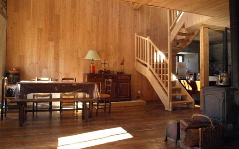 L'Eyssina Location L'Eyssina à CREVOUX