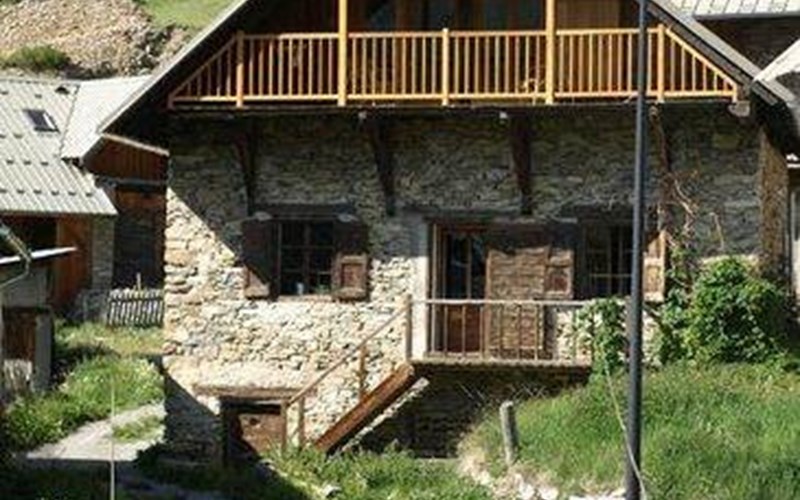 L'Eyssina Location L'Eyssina à CREVOUX