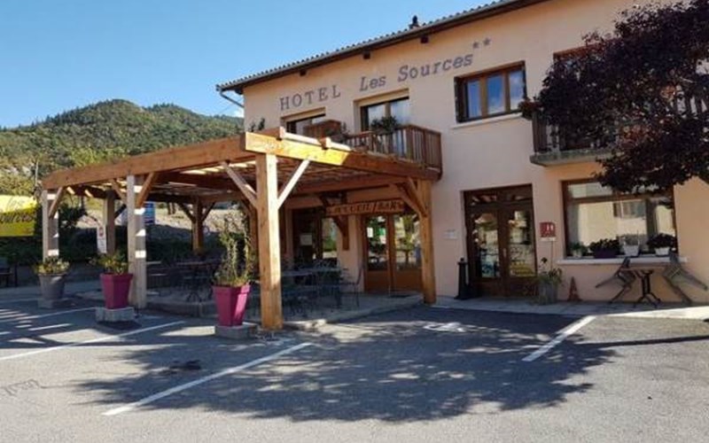 Hôtel Les Sources Location Hôtel Les Sources à SAVINES LE LAC