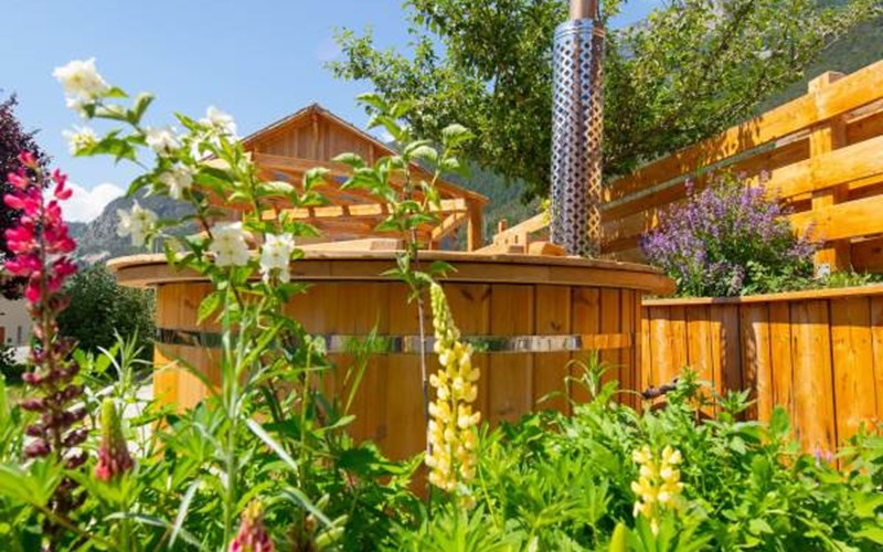 Brin de paille Location Brin de paille à ST MARTIN DE QUEYRIERE