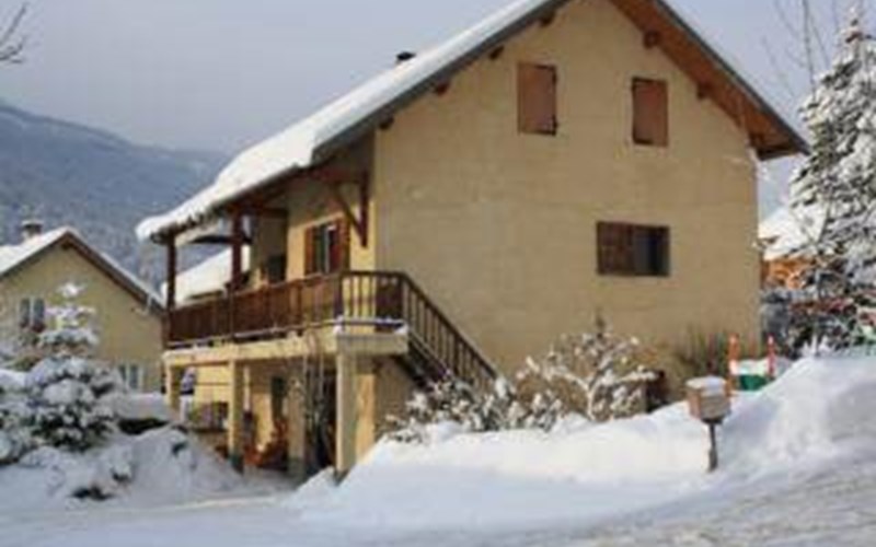 AU COEUR DES ECRINS Location AU COEUR DES ECRINS à LES VIGNEAUX