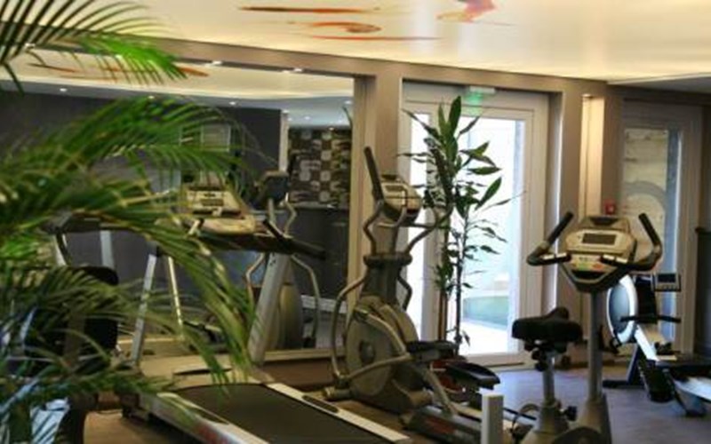 Hôtel Restaurant Spa Ax'Hôtel Location Hôtel Restaurant Spa Ax'Hôtel à CHORGES