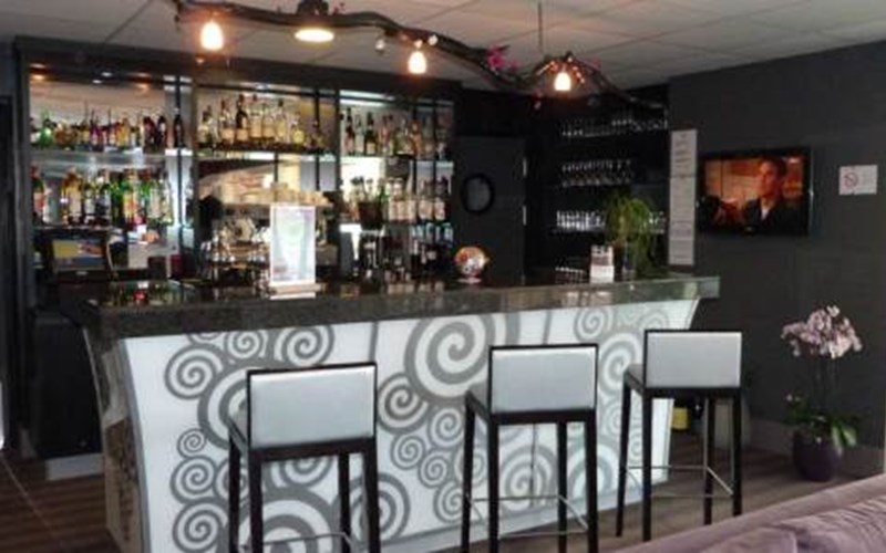 Hôtel Restaurant Spa Ax'Hôtel Location Hôtel Restaurant Spa Ax'Hôtel à CHORGES