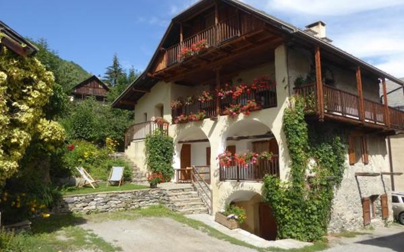 Condamin Bernard et Françoise Location Condamin Bernard et Françoise à VALLOUISE