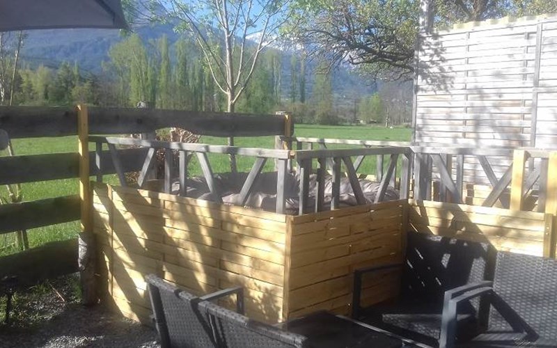 La Petite Maison dans la Prairie Location La Petite Maison dans la Prairie à EMBRUN