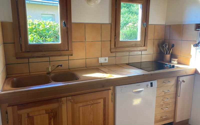 Maison avec vue sur le lac Location Maison avec vue sur le lac à PUY SANIERES