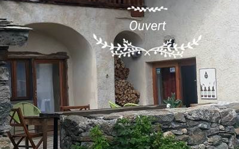 La Ferme de Beauté Location La Ferme de Beauté à CHATEAUROUX LES ALPES