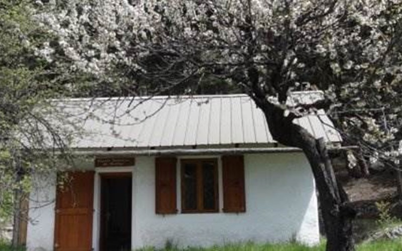 La Cabane de Sachas Location La Cabane de Sachas à PUY ST ANDRE