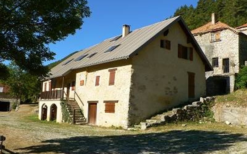 Location Maison forestière d'Agnielles (15 places) à ASPRES SUR BUECH