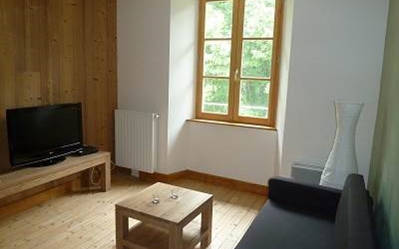 Maison forestière les Etroits (10 places) Location Maison forestière les Etroits (10 places) à ST JULIEN EN BEAUCHENE