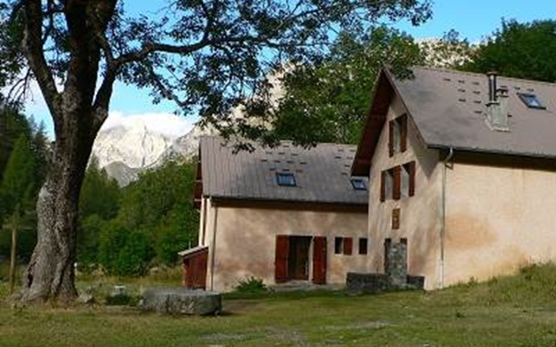 Maison forestière de Chaudun (14 places) Location Maison forestière de Chaudun (14 places) à GAP