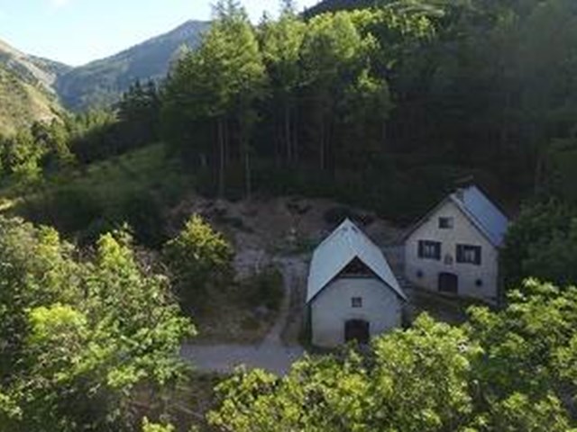 LA ROCHE DES ARNAUDS