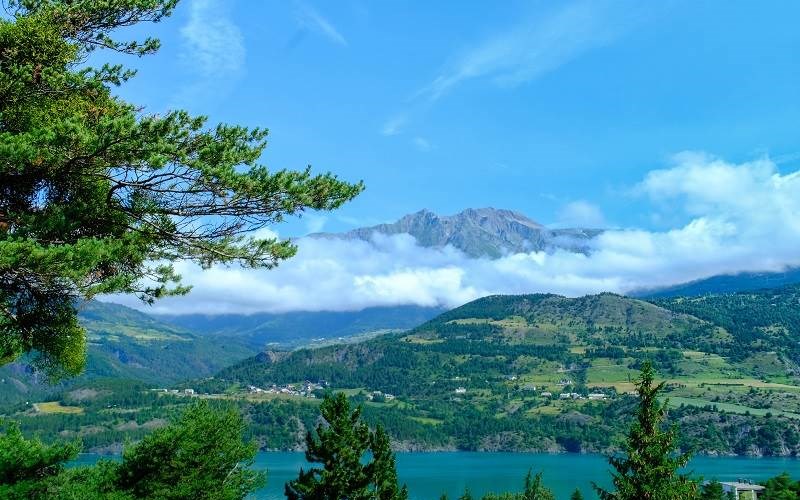 L'Eterlou Location L'Eterlou à SAVINES LE LAC