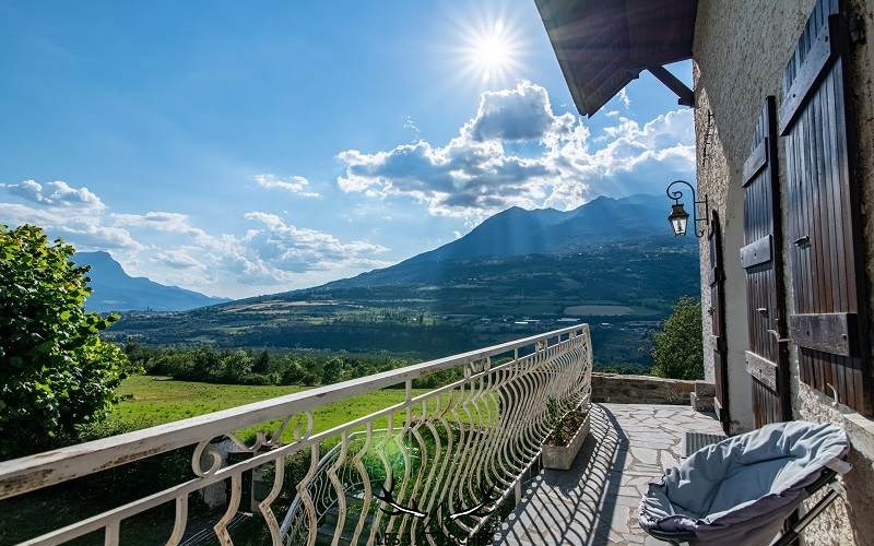 Les 3 Arches Location Les 3 Arches à ST ANDRE D EMBRUN