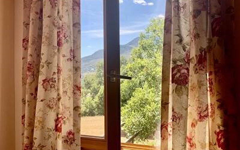 La Baume Location La Baume à PUY ST EUSEBE