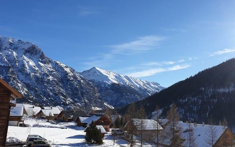 Le Vallon des âmes - Grand gîte 8 à 15 personnes à Roubion Location Le Vallon des âmes - Grand gîte 8 à 15 personnes à Roubion à NEVACHE