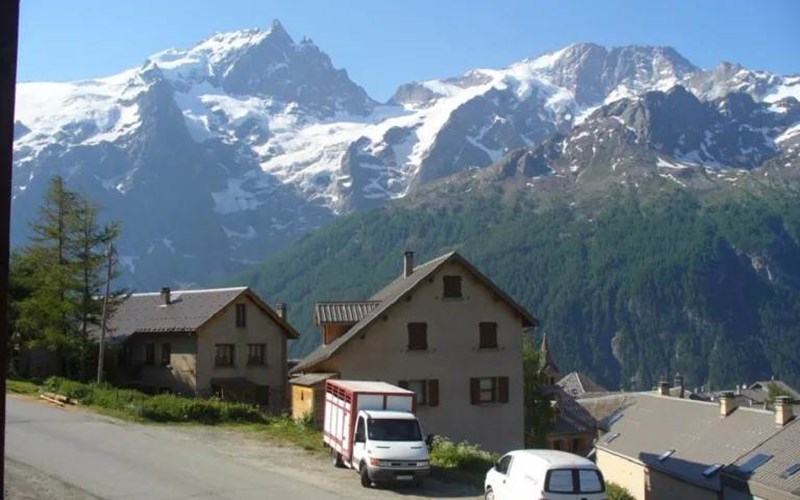 Le beau rochas Location Le beau rochas à LA GRAVE