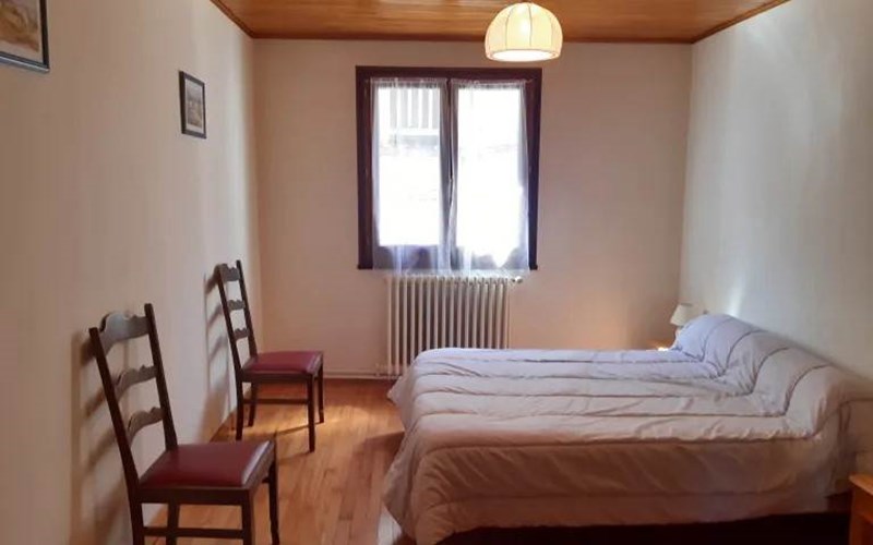 SERRET BLANC 2 Location SERRET BLANC 2 à LA GRAVE