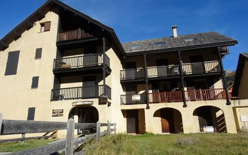 Les Moulinières I - 2ème étage Location Les Moulinières I - 2ème étage à NEVACHE
