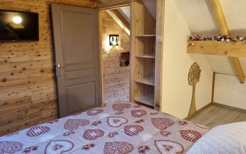 ESTATICO 1 Location ESTATICO 1 à NEVACHE