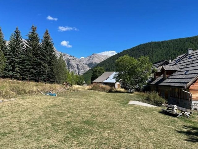 Les Thûres - Peraldi Laetitia NEVACHE