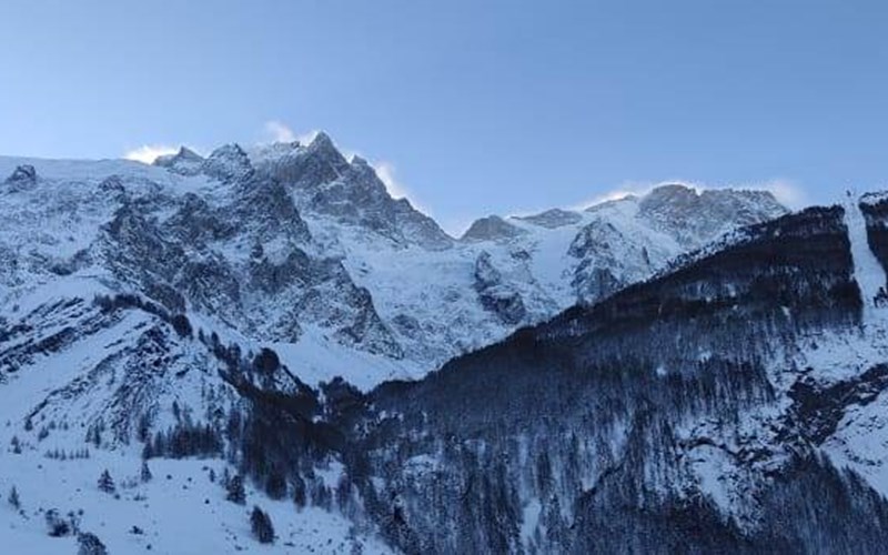 Esprit de la Meije - Chalet de village au pied de la Meije ? Location Esprit de la Meije - Chalet de village au pied de la Meije ? à LA GRAVE