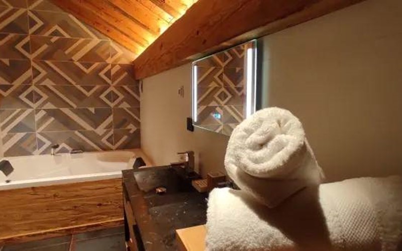 Esprit de la Meije - Chalet de village au pied de la Meije ? Location Esprit de la Meije - Chalet de village au pied de la Meije ? à LA GRAVE