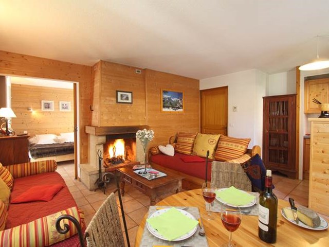 Panoramic-Village LA GRAVE