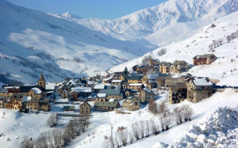 Les Clarines 2 - Bouillet Denise Location Les Clarines 2 - Bouillet Denise à LA GRAVE