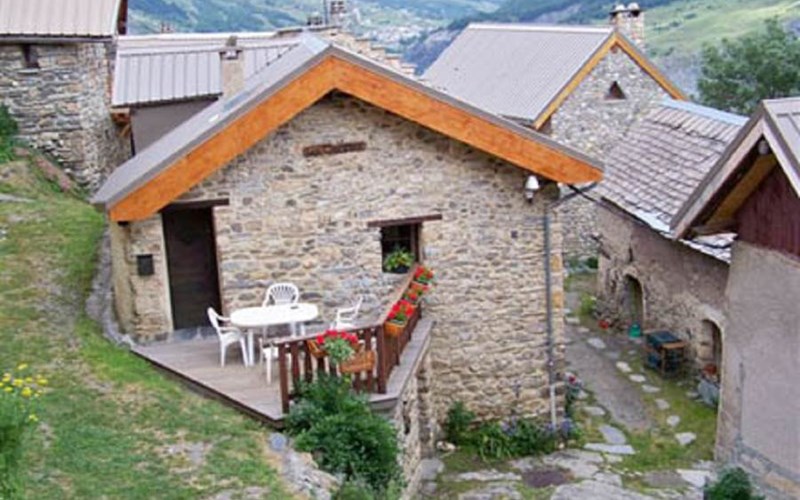 Les Clarines 2 - Bouillet Denise Location Les Clarines 2 - Bouillet Denise à LA GRAVE