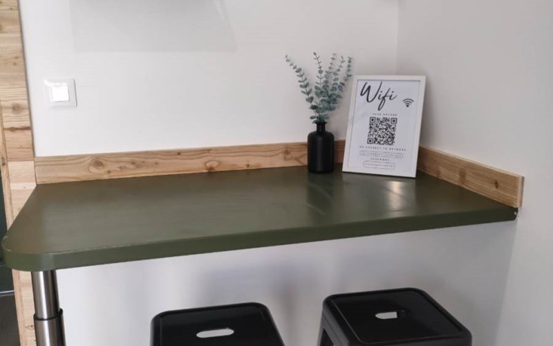 Le Cosy du Plongeoir - T2 spacieux avec vue plongeante sur le lac de Serre Ponçon et grande terrasse avec jardin  Location Le Cosy du Plongeoir - T2 spacieux avec vue plongeante sur le lac de Serre Ponçon et grande terrasse avec jardin  à SAVINES LE LAC