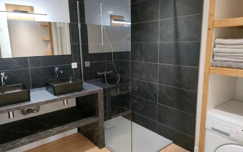 Le Panoramique du Plongeoir - T4 spacieux avec grande terrasse vue lac Location Le Panoramique du Plongeoir - T4 spacieux avec grande terrasse vue lac à SAVINES LE LAC